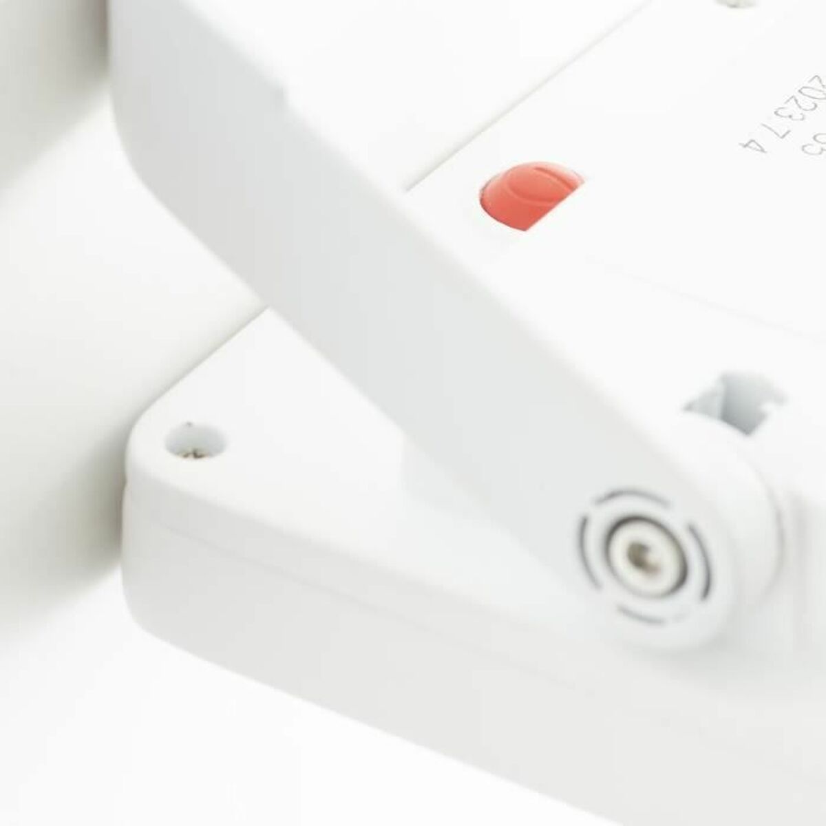 V3H0328CD579E9378D8869FF89C0F2EC836R5825351P2