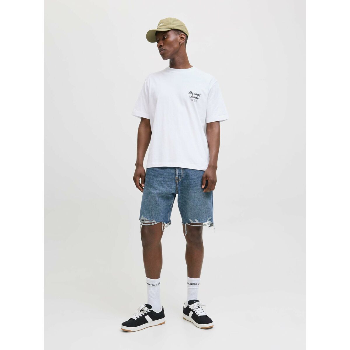 V2HD5CDB667DAB969639234F2D483DBDC38R7070156P5